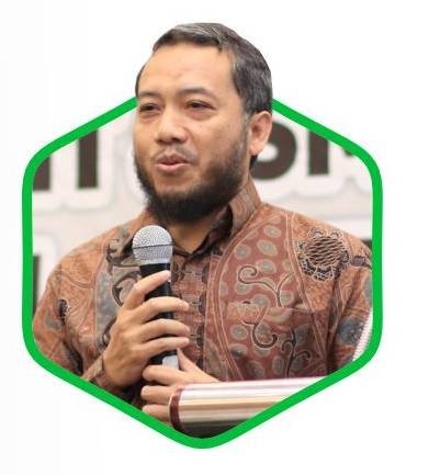  Assoc. Prof. Ir. Dr. Eng. Ahmad Fitriadhy